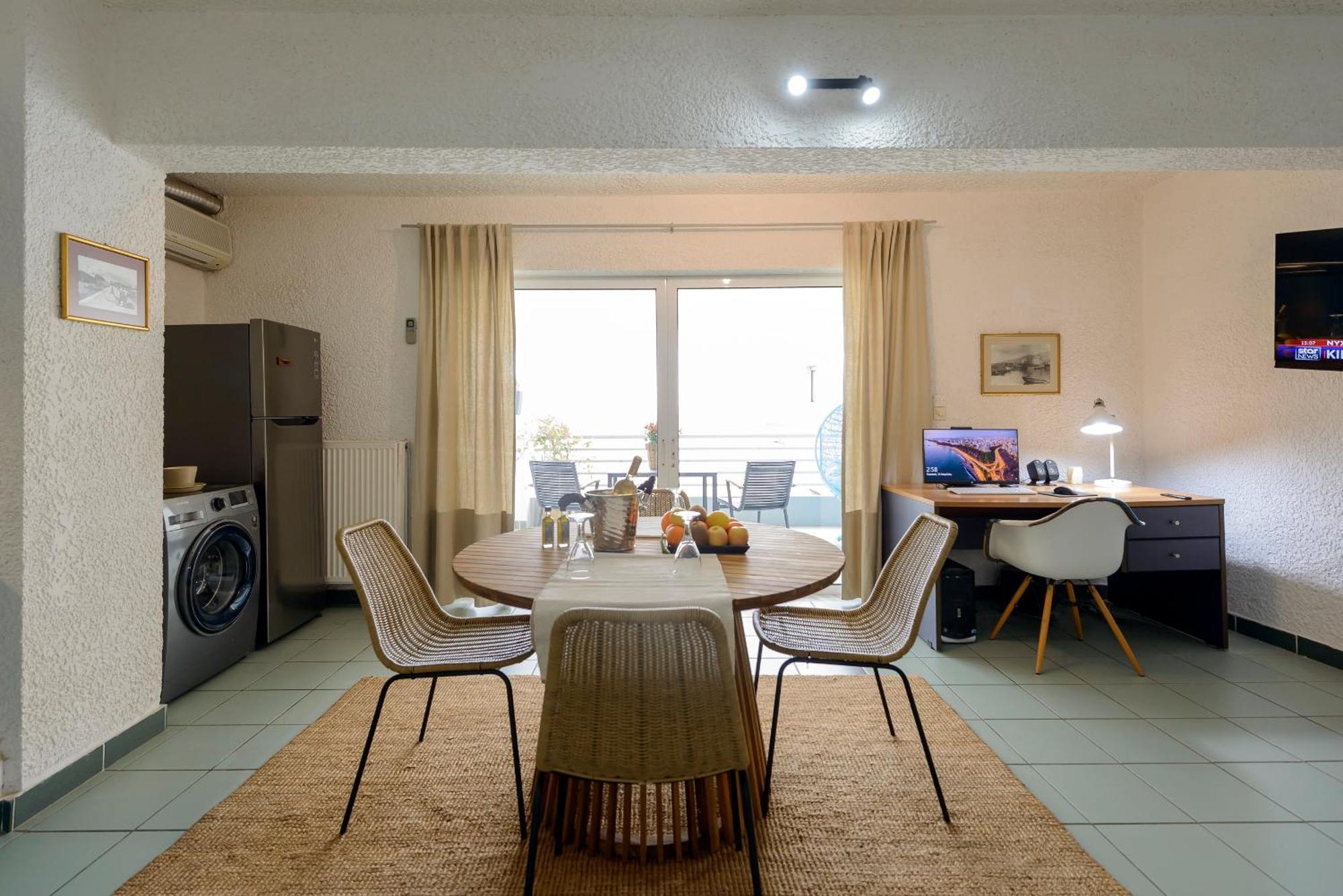 Agali 1 Mesonet In Front Of The Sea Apartment Akrogiali ภายนอก รูปภาพ