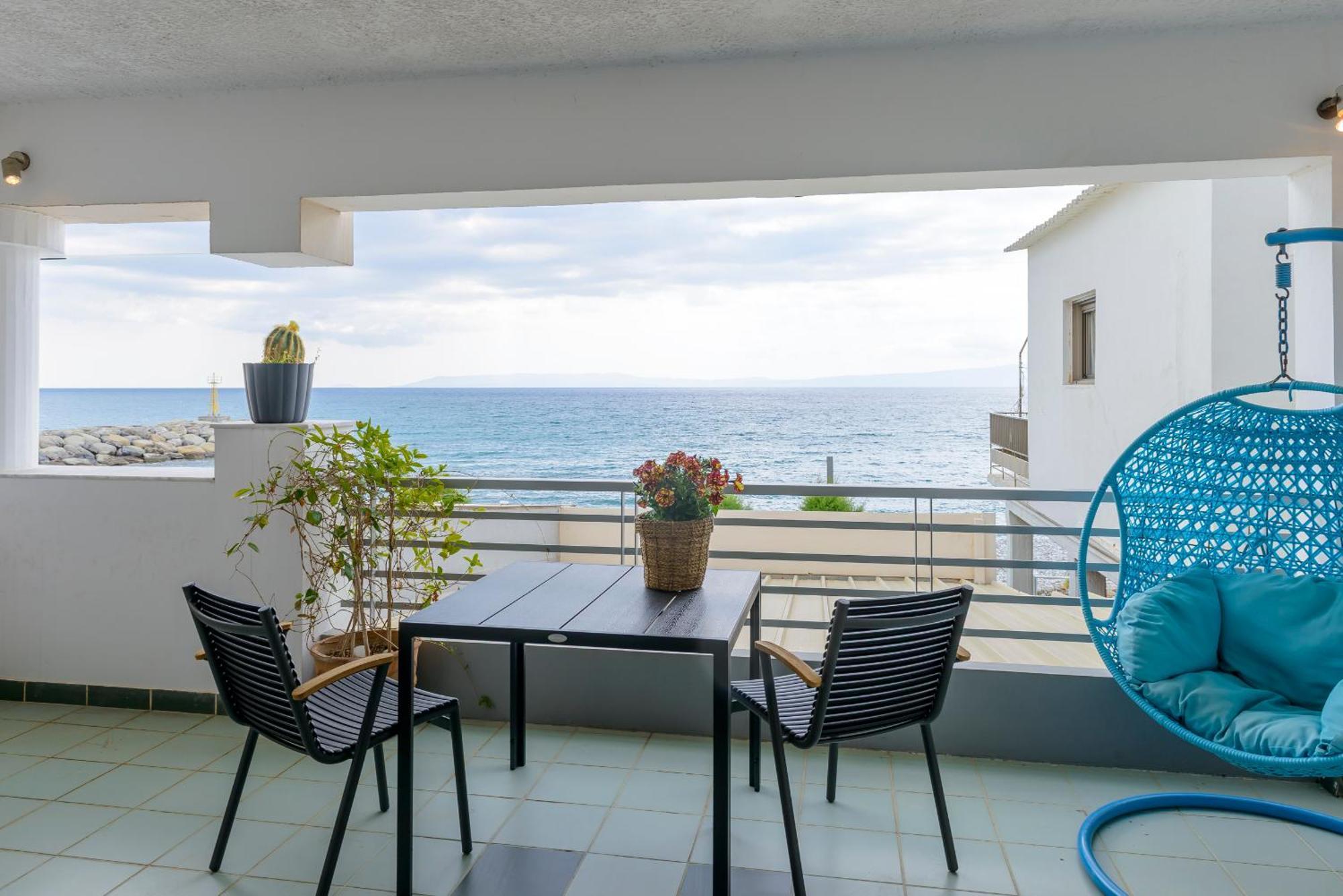 Agali 1 Mesonet In Front Of The Sea Apartment Akrogiali ภายนอก รูปภาพ
